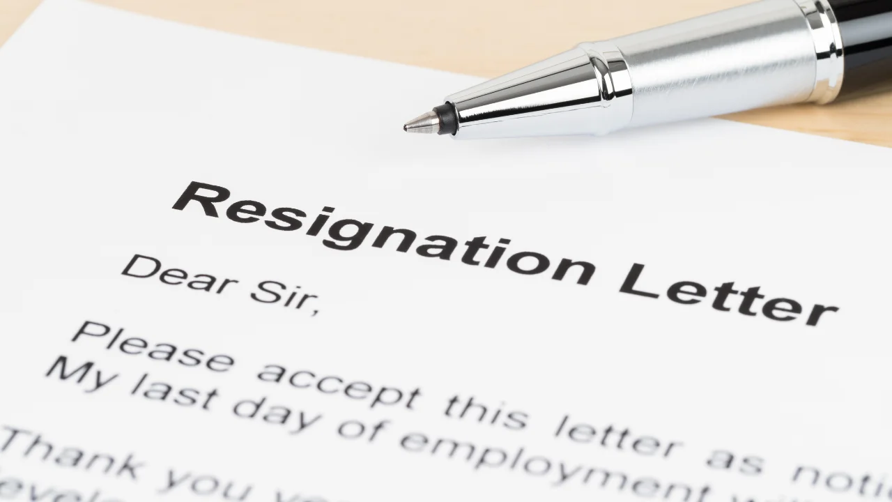 Surat Pemberitahuan resign 